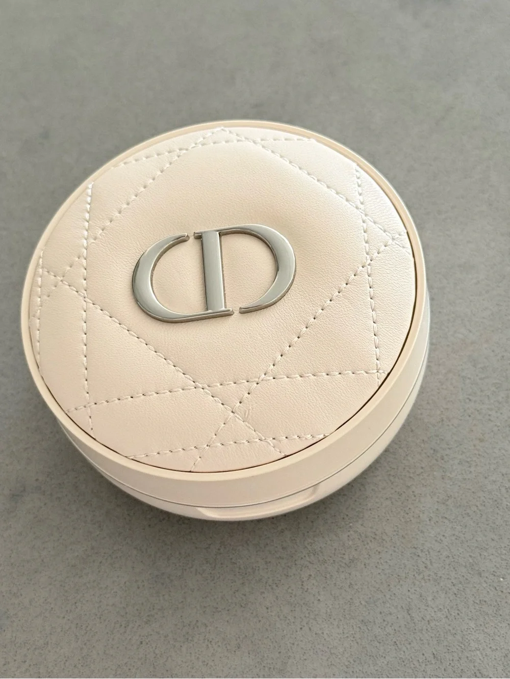 Dior Forever Cushion Powder Fair